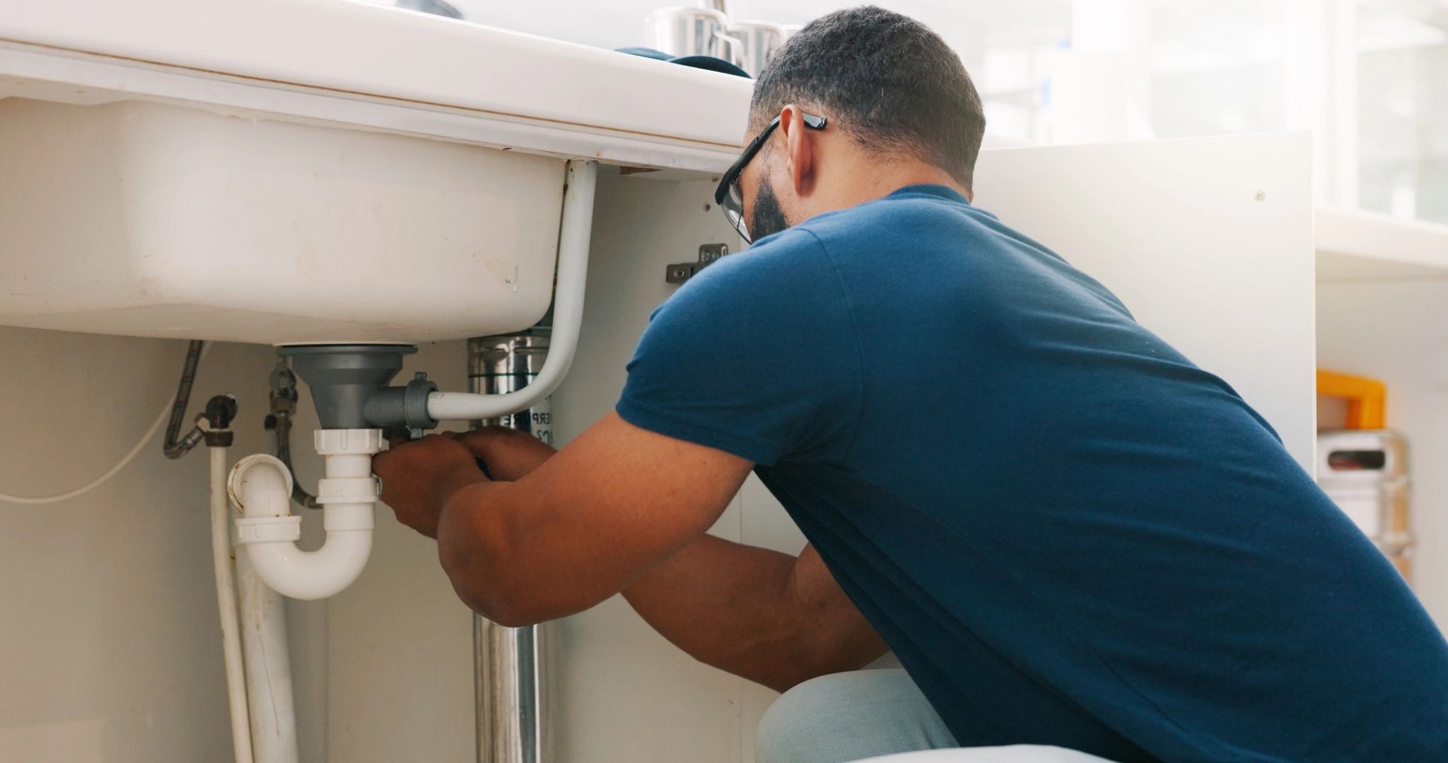 emergency-plumber-sink-repair-london